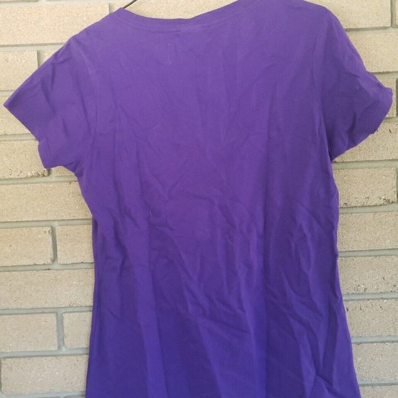 Purple Ladies Harry Potter "HufflePuff" Tshirt Size: Small - Picture 3 of 3